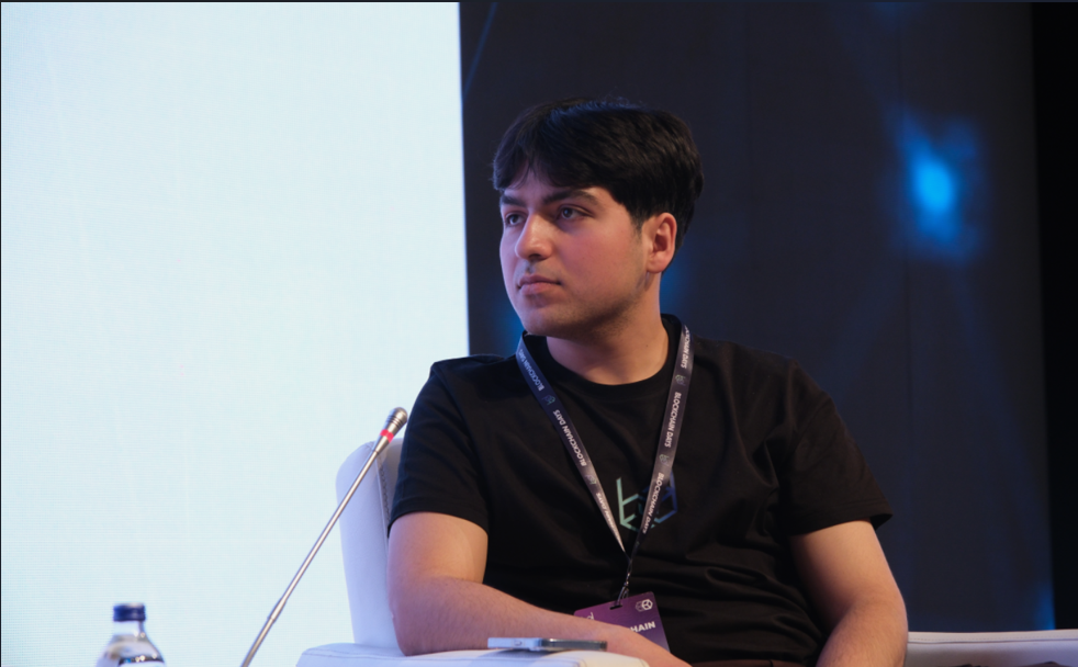 Photo of İsmet Loğoğlu